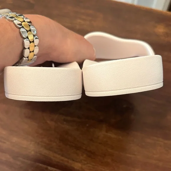 Archie’s white Slide Sandals ( NEW ) - Picture 8 of 8